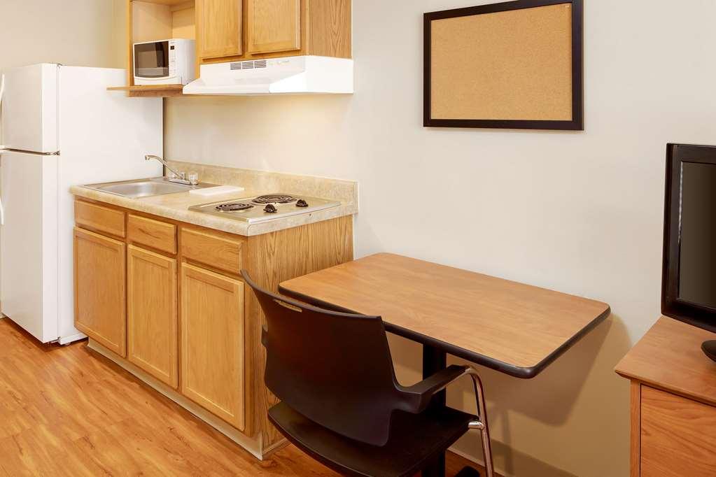 Extended Stay America Select Suites - Fayetteville - West Habitación foto